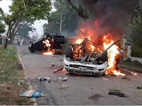 Gara-gara BLT, Mobil Wakapolres Dibakar 6 Polisi Terluka dan Kades Diminta Mundur