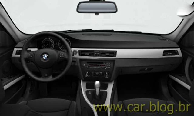  BMW 318i Sport - interior preto