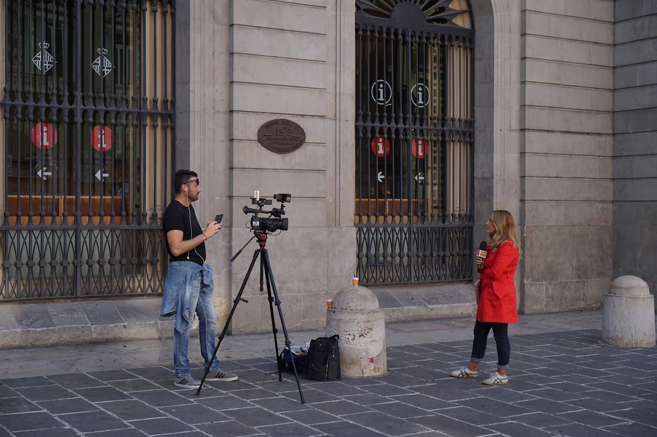 サン・ジャウマ広場（Plaça de Sant Jaume）