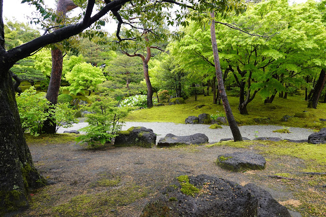 島根県松江市八束町波入 由志園