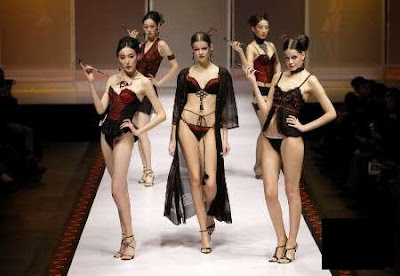 China Fashion on The World Of Fashion  China Fashion Week