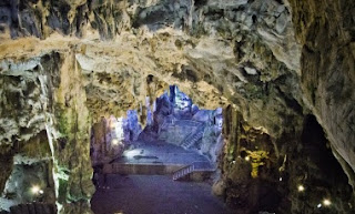 Cuevas de San Miguel en Gibraltar, turismo