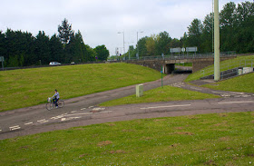 Si es fácil ir en coche, la mejor red de carril-bici no lo va a evitar: el caso de Stevenage