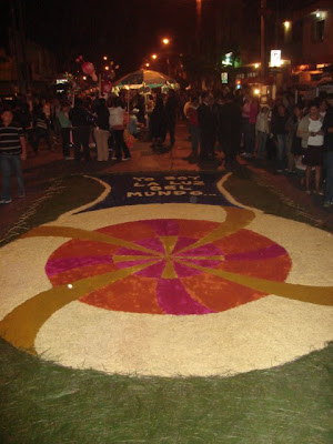 alfombras de semana santa en guatemala. semana santa guatemala 2011.