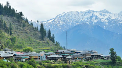 Himachal Pradesh: Majestic Mountains and Tranquil Valleys