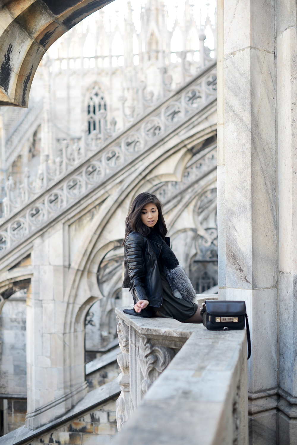 Faux Fur Scarf and Acne Studios Jensen Boots Duomo di Milano / Milan Italy / FOREVERVANNY.com