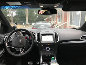 Interior view of 2019 Ford Edge ST