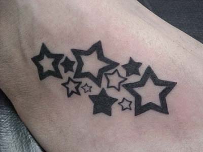 tattoo de estrela. tattoo de estrela. de uma