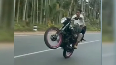 Bike, wheeling