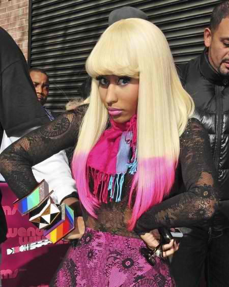 Celebrities sporting the Pink Hair Tips Nicki Minaj Avril Lavigne
