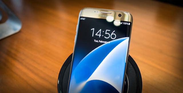 Samsung Convertible Wireless Charging Stand