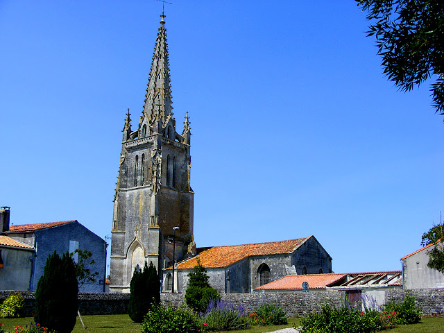 The church at Moeze, Charente-Maritime, France. Photo by Loire Valley Time Travel.