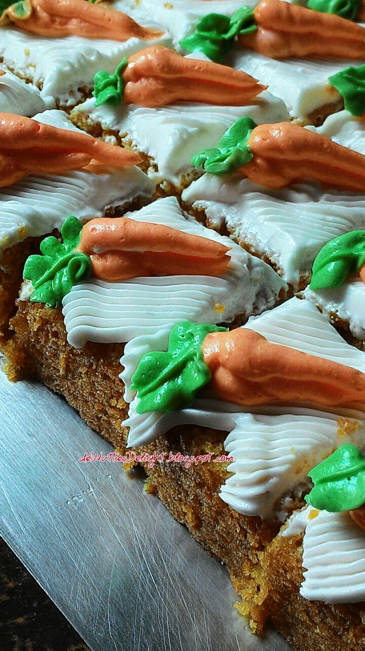 Wattie s HomeMade Carrot Cake Bars With Cream Cheese 