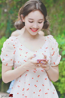 Cute Photos of Twice Nayeon 