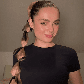 Ribbon bubble ponytail