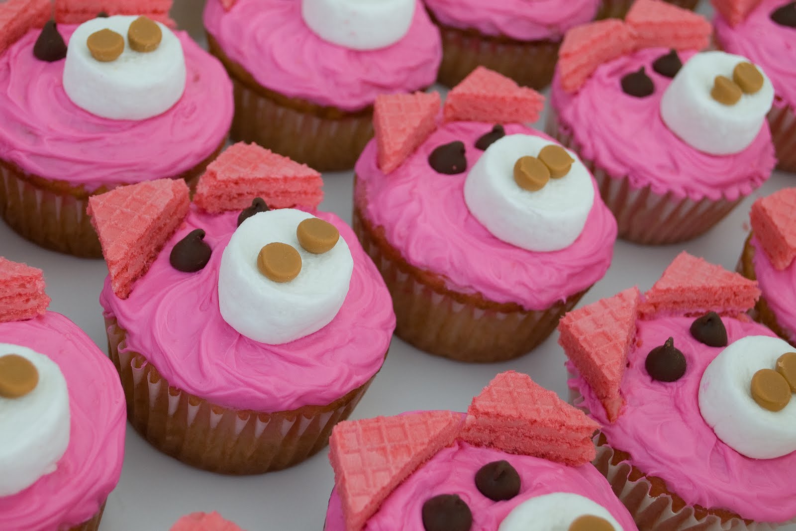 Pig Cupcake Ideas