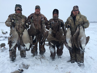 Fully Guided Duck Hunts - Mound City, Missouri