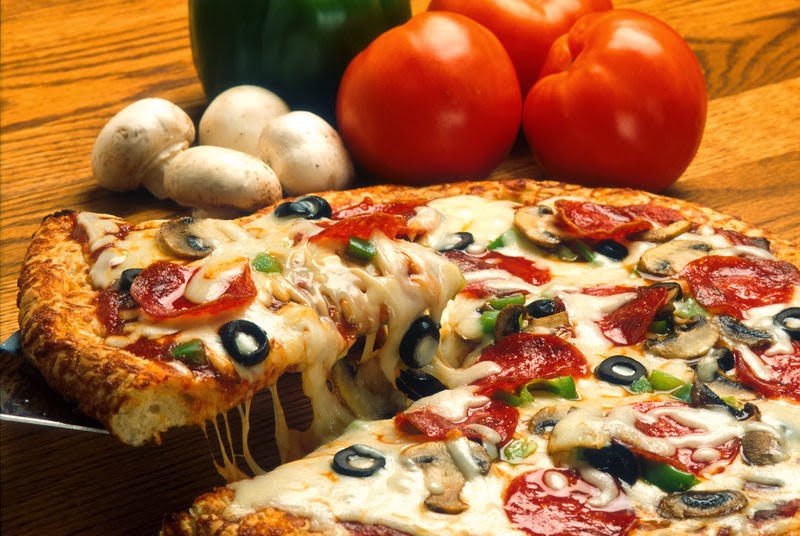 Hướng dẫn cách làm bánh Pizza siêu nhanh tại nhà