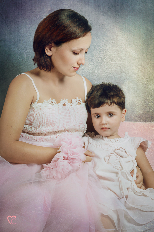 Fotografia-di-famiglia-mamma-con-figlia