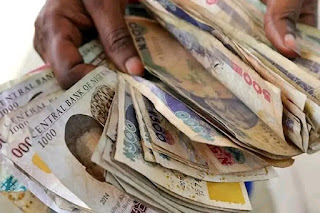 Naira Drops N63 Against Dollar in Forex Market