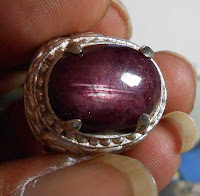 harga batu safir