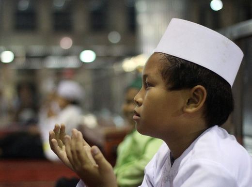 Doa Buka Puasa Senin Kamis Shahih Terlengkap dalam Bahasa 