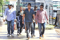 Iddarammayilatho Working Stills