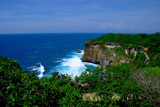 10 Objek Wisata Pantai Terkenal di Bali