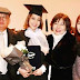 SNSD SooYoung posed for a family picture at her Graduation