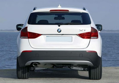 2011 BMW X1 Pictures