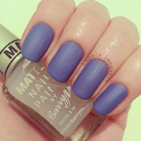 barry-m-bikini-and-matte-topcoat-swatch-nails