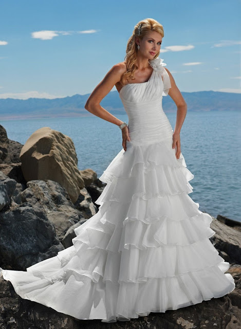 luxury-organza-one-shoulder-neckline-a-line-floor-length-wedding-dress