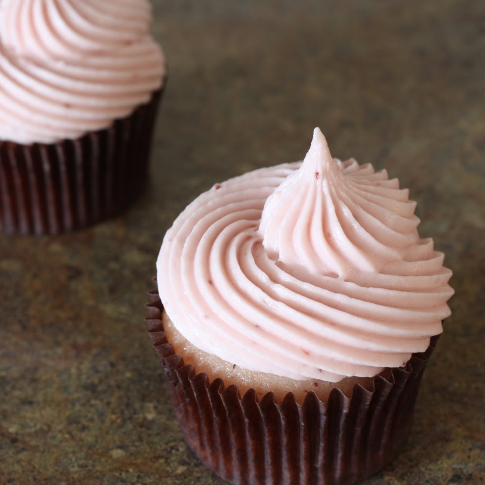 strawberry cupcakes