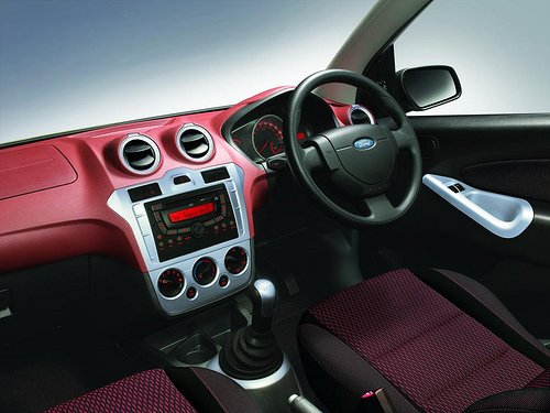 NEW CARS: Ford Figo Wins 2011