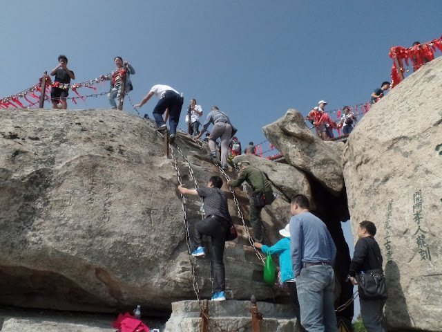 huashan west peak rock