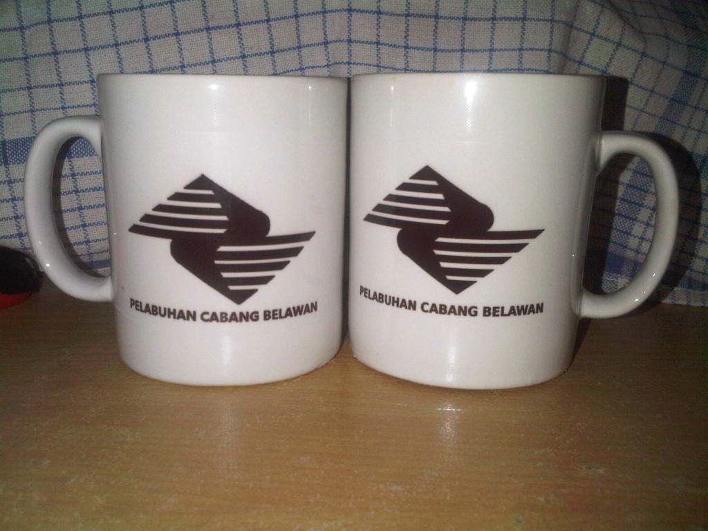 souvenir gelas  keramik  SPANDUK MURAH BANDUNG  HARGA 