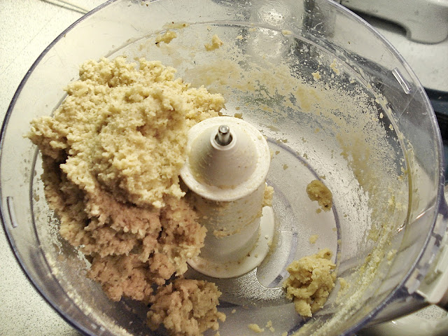 Add walnuts, ground almonds and bicarb and process