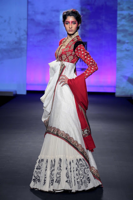 Delhi Couture Week 2012 Anju Modi Fashion Collection