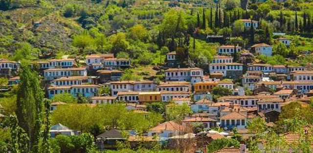 قرية كاراكلي إسطنبول