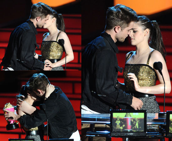 pics of kristen stewart and robert pattinson kissing. 2010 Robert Pattinson and