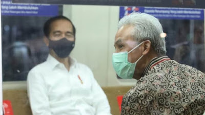 Diback Up Jokowi, Ganjar akan Lawan Megawati?