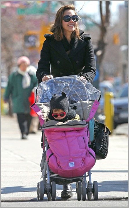 Jessica Alba Jessica Alba Daughter Honor Out 5