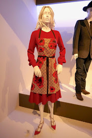 Julianne Moore Kingsman 2 Poppy film costume