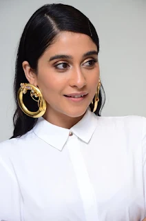 Actress Regina Cassandra New Stills At Evaru Movie Success Meet 