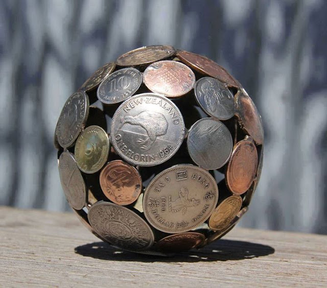 Perfect idea, Geometric Coin Sculptures !