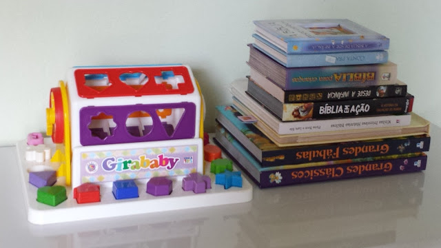 Organizando os Brinquedos e Livrinhos - Como a Edel fez?