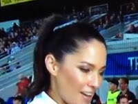 How Chris Gayle Propose Mel McLaughlim in Open Ground. 