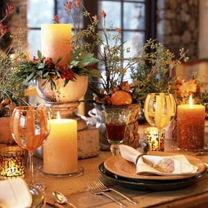 Room to Inspire: Thanksgiving Tablescape Ideas ~