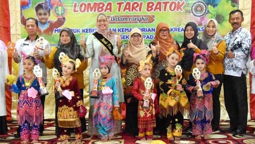 Lomba Tari Batok Tk Se-Kota Padang