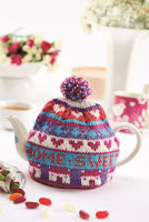 Zoe Halstead's Home Sweet Home vintage tea cosy knitting pattern, featured on Made it!